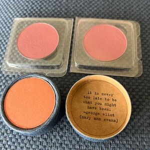 Stila 3pcs mango eye shadow and 2pcs cheek color pan color Belle